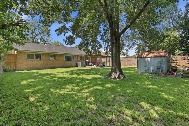 8554 Mcdade Street, Houston, TX 77080
