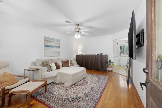 8554 Mcdade Street, Houston, TX 77080