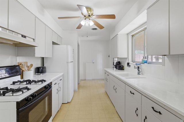 8554 Mcdade Street, Houston, TX 77080