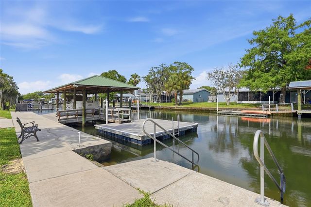 1401 SE PARADISE AVENUE, Crystal River, FL 34429