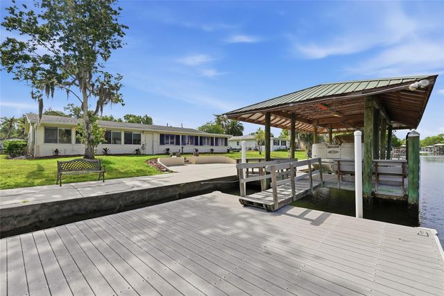 1401 SE PARADISE AVENUE, Crystal River, FL 34429