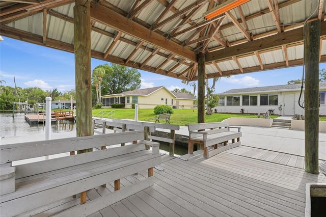 1401 SE PARADISE AVENUE, Crystal River, FL 34429