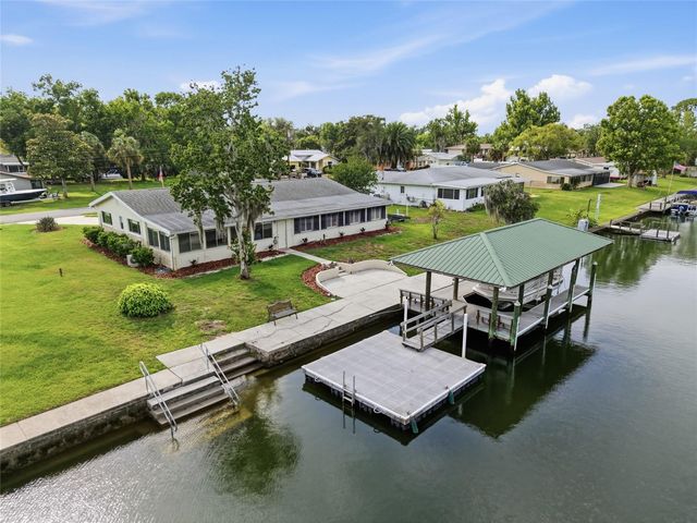1401 SE PARADISE AVENUE, Crystal River, FL 34429