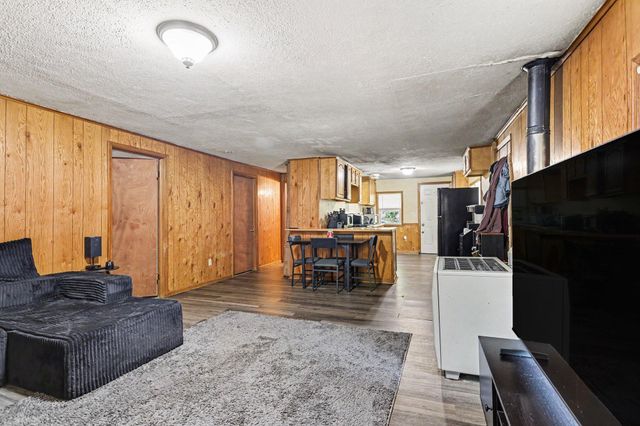 93402 Lee Street, Keeler Twp, MI 49047