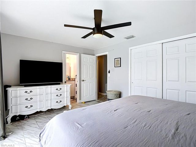 2212 Crystal DR, Fort Myers, FL 33907