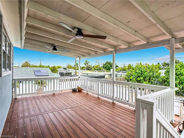 2212 Crystal DR, Fort Myers, FL 33907