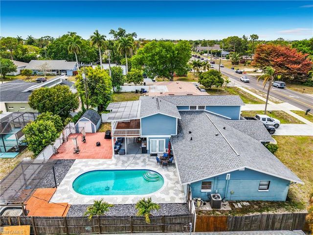 2212 Crystal DR, Fort Myers, FL 33907