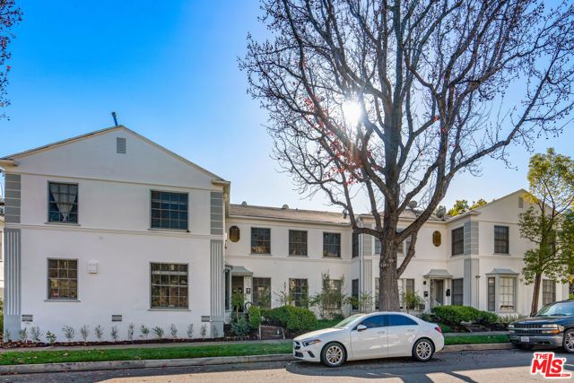 9216 Alden Drive 9, Beverly Hills, CA 90210