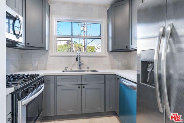 9216 Alden Drive 9, Beverly Hills, CA 90210