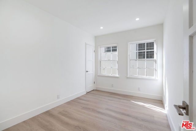 9216 Alden Drive 9, Beverly Hills, CA 90210