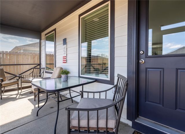 2009 N Fleetwood Lane, Siloam Springs, AR 72761