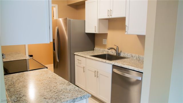 1165 Palm AVE 3B, North Fort Myers, FL 33903