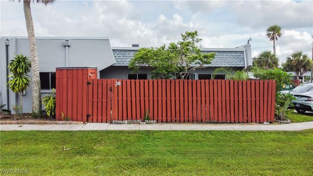 1165 Palm AVE 3B, North Fort Myers, FL 33903
