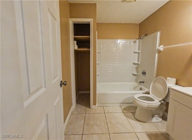 1165 Palm AVE 3B, North Fort Myers, FL 33903