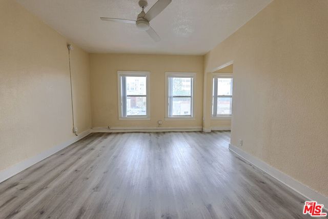 661 Shatto Place 300, Los Angeles, CA 90005