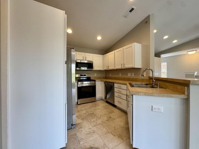 2065 Timberwyck Lane, Burlington, KY 41005