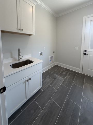 7143 Frances St, Fairview, TN 37062