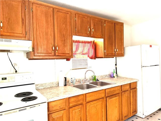 147 County Road 153, Alice, TX 78332