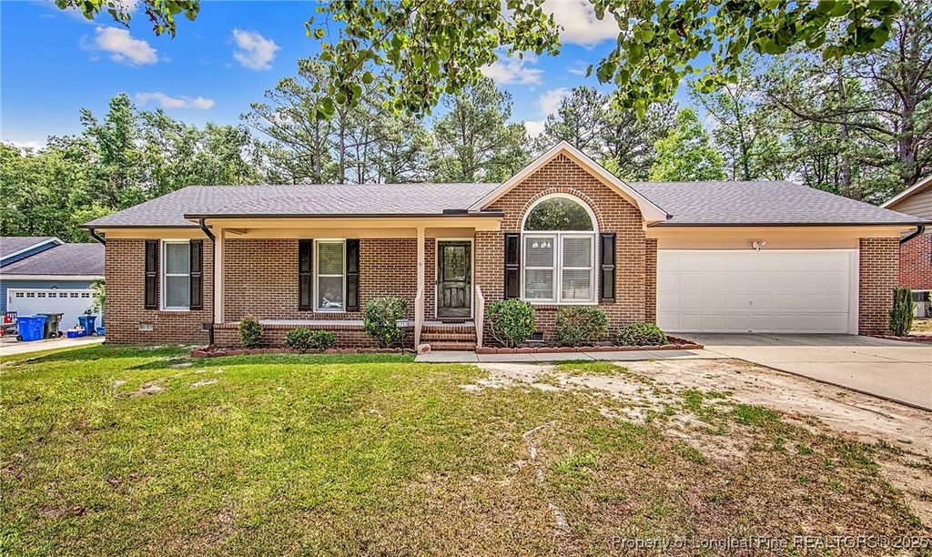 2713 Leabrook Drive, Fayetteville, NC 28306