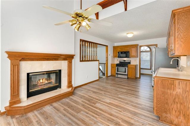 2121 NE Concord Street, Lee's Summit, MO 64086