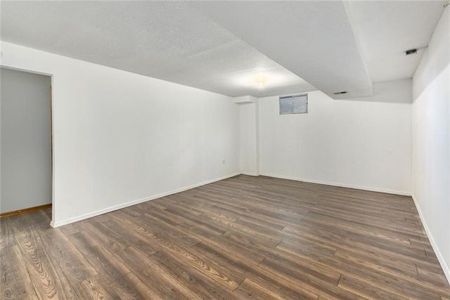 2121 NE Concord Street, Lee's Summit, MO 64086