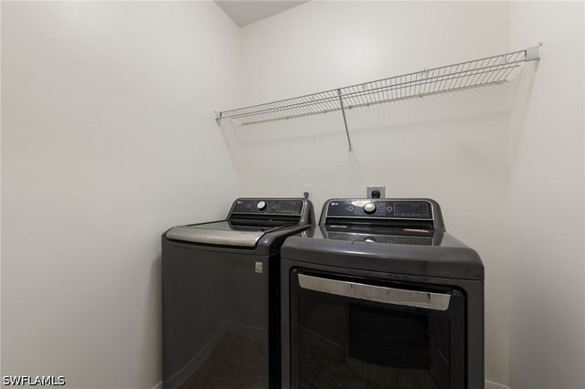 15346 Summit Place CIR 161, Naples, FL 34119