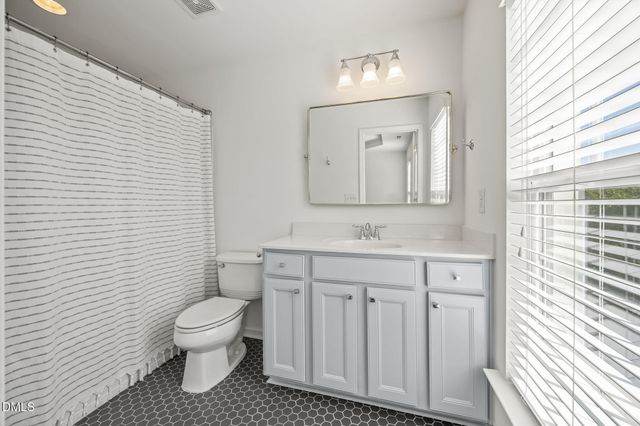 4019 Yellowfield Way, Cary, NC 27518