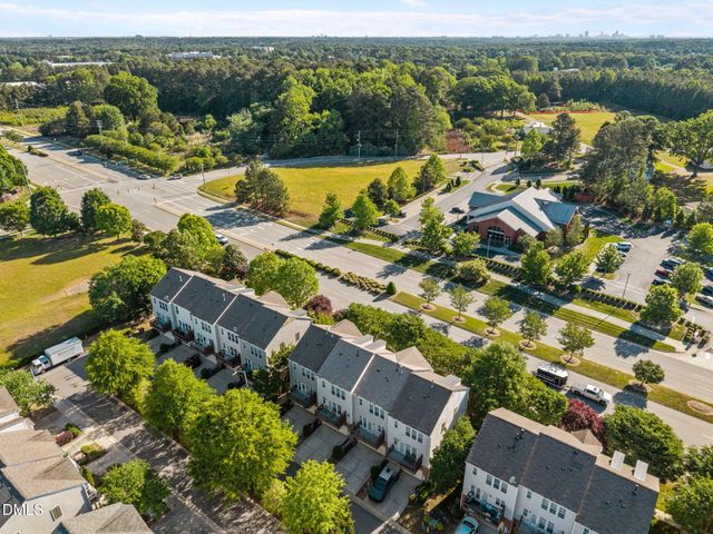 4019 Yellowfield Way, Cary, NC 27518