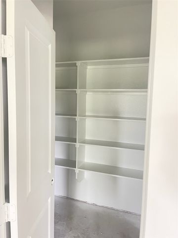 1410 Diceman Avenue, Dallas, TX 75203