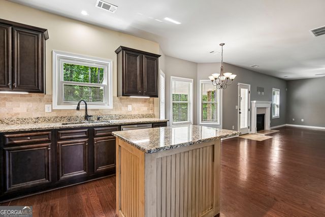 252 Stone Lake Drive, Dallas, GA 30157