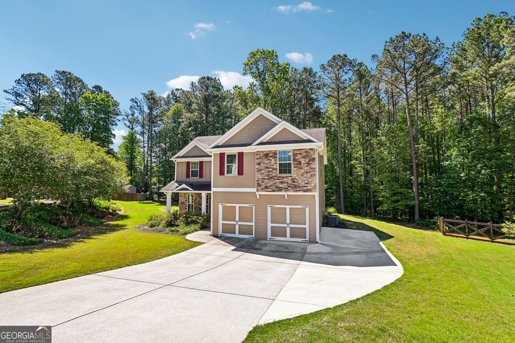 252 Stone Lake Drive, Dallas, GA 30157