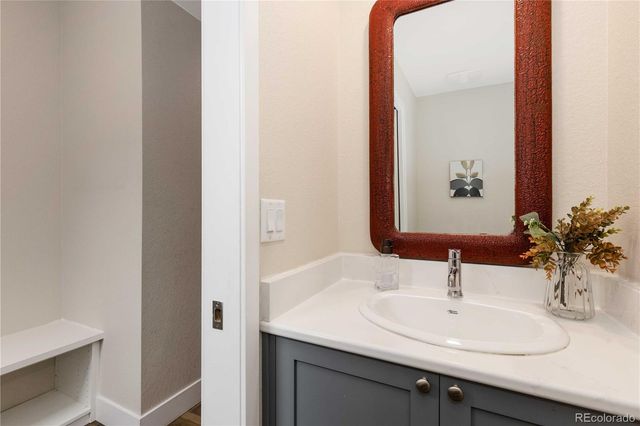 15513 W Vassar Avenue, Lakewood, CO 80228