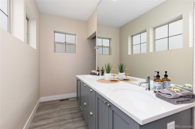 15513 W Vassar Avenue, Lakewood, CO 80228