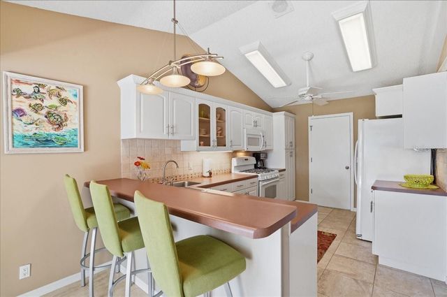 4904 61ST AVENUE TERRACE W, Bradenton, FL 34210