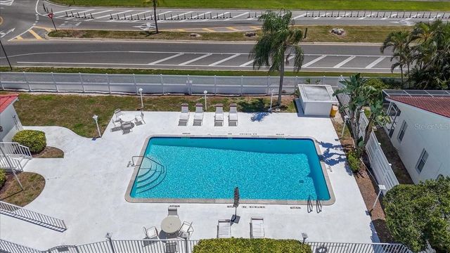 4904 61ST AVENUE TERRACE W, Bradenton, FL 34210