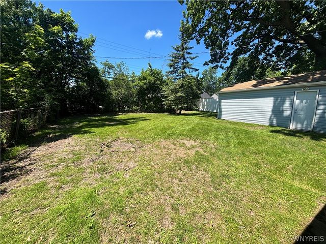 456 Wendel Ave, Tonawanda, NY 14223