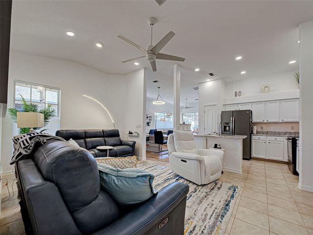 1749 FOUNTAIN VIEW CIRCLE, Venice, FL 34292