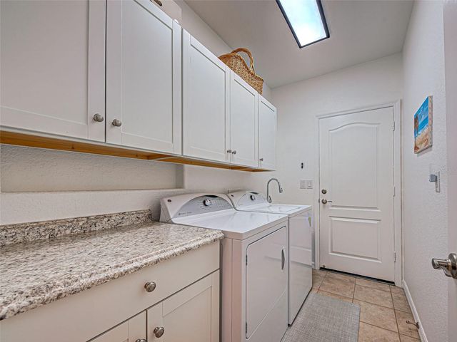 1749 FOUNTAIN VIEW CIRCLE, Venice, FL 34292