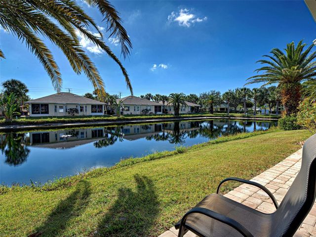 1749 FOUNTAIN VIEW CIRCLE, Venice, FL 34292