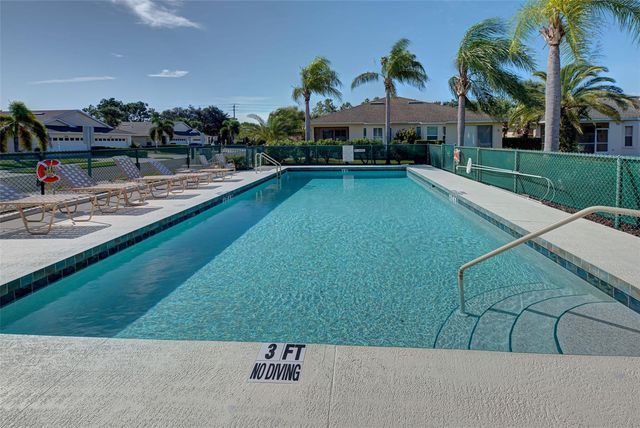 1749 FOUNTAIN VIEW CIRCLE, Venice, FL 34292