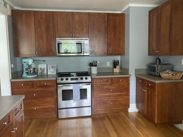 159 Willow St 2, Boston, MA 02132