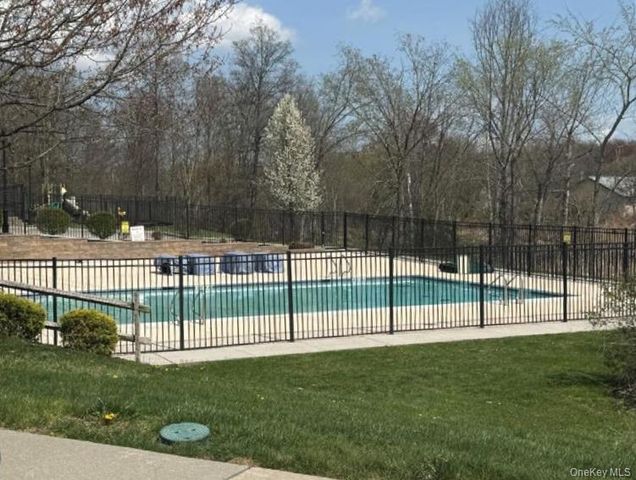 22 Atwood Drive, Middletown, NY 10940