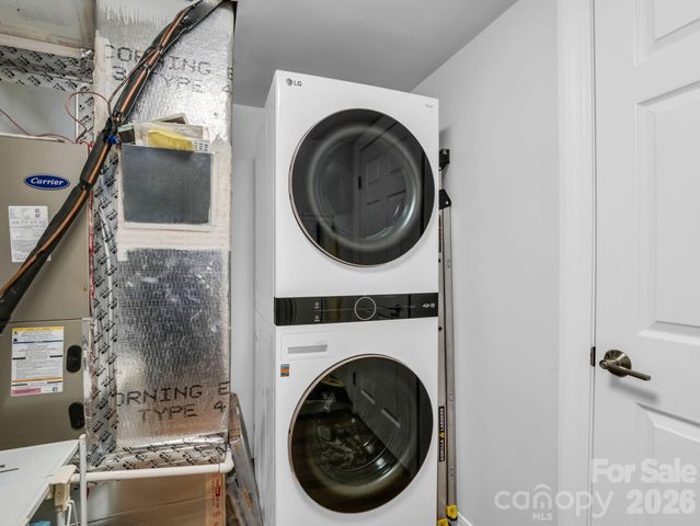 121 Fern Loop, Lake Lure, NC 28746