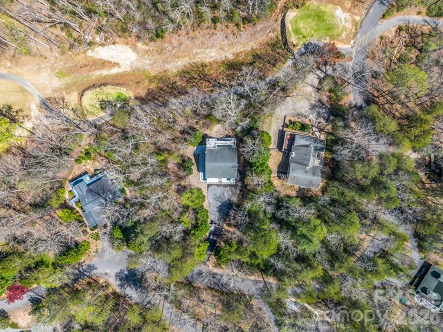 121 Fern Loop, Lake Lure, NC 28746