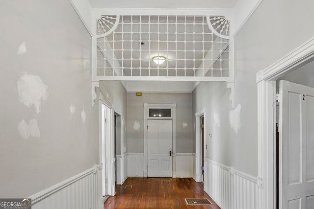 1890 Coleman Avenue, Macon, GA 31201