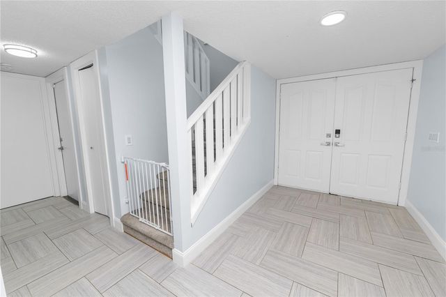 1224 RAINBROOK CIRCLE, Valrico, FL 33596