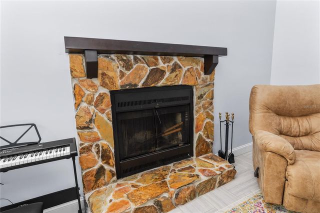 1224 RAINBROOK CIRCLE, Valrico, FL 33596