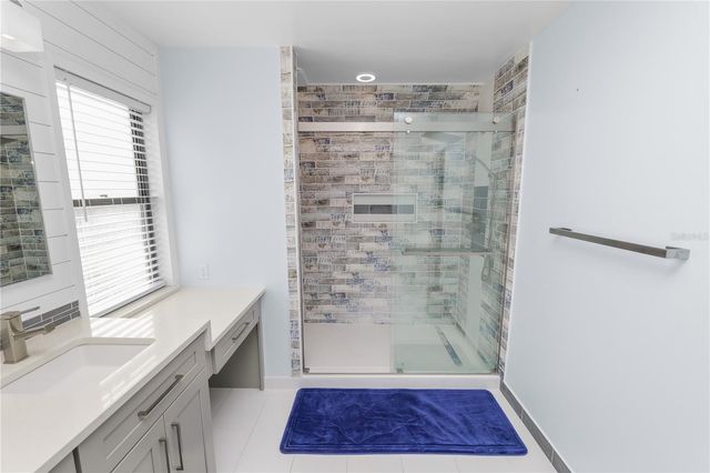 1224 RAINBROOK CIRCLE, Valrico, FL 33596