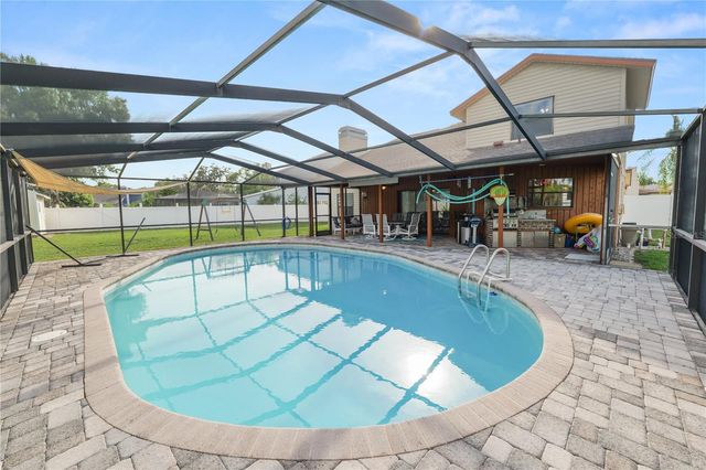 1224 RAINBROOK CIRCLE, Valrico, FL 33596