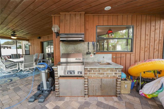1224 RAINBROOK CIRCLE, Valrico, FL 33596